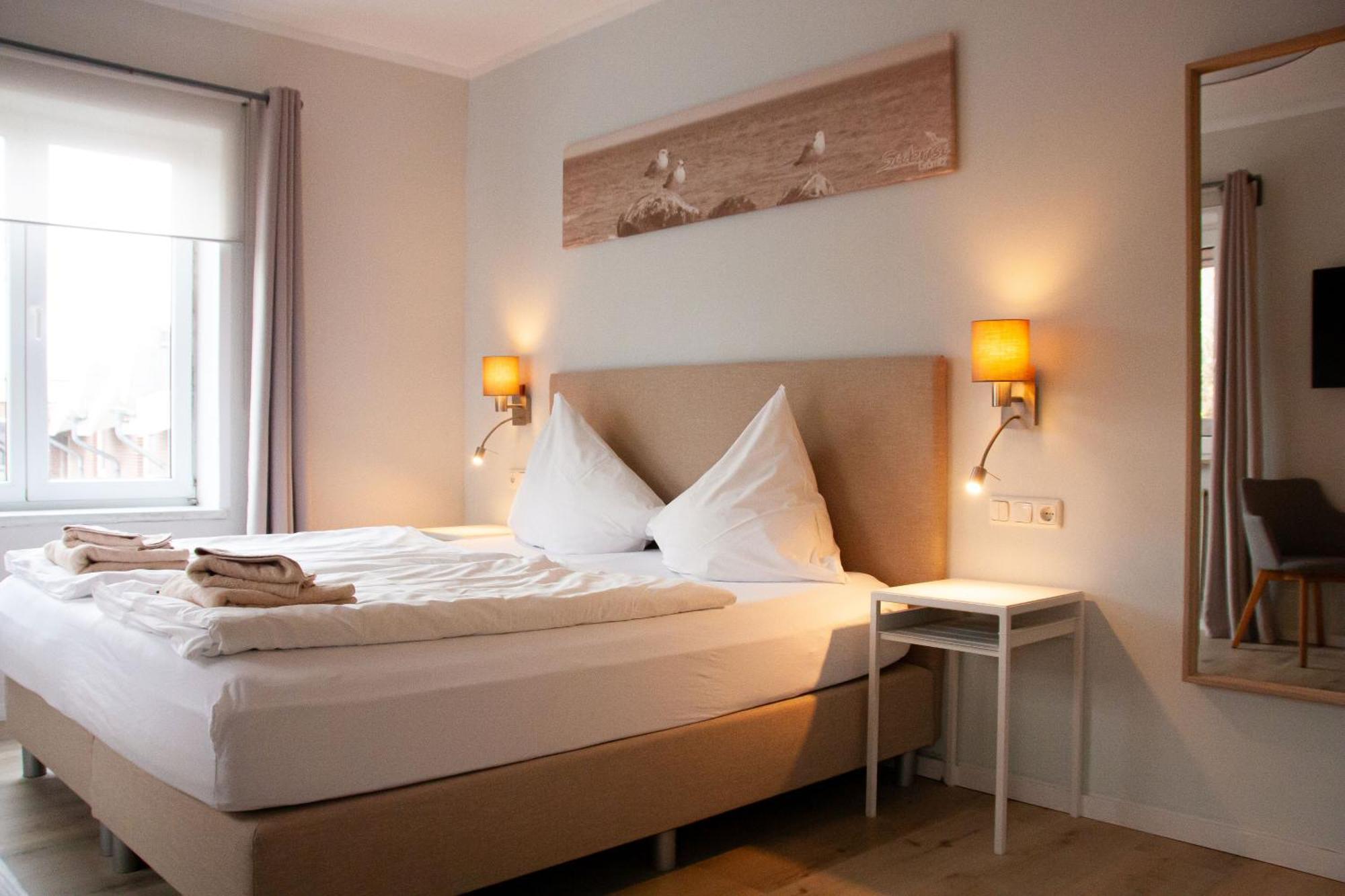 Hotel Seebrise เกรอมิทซ์ ภายนอก รูปภาพ